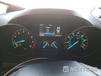 Zdjęcie 9 z 12 samochodu: 2016 FORD ESCAPE SE VIN:1FMCU0G78GUC61248 - miniatura