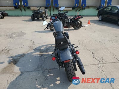 Czwarte zdjęcie samochodu z boku: 2022 HARLEY-DAVIDSON XL883 N VIN:1HD4LE217NB411188 - miniatura