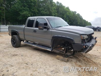 Czwarte zdjęcie samochodu z boku: 2005 CHEVROLET SILVERADO C2500 HEAVY DUTY VIN:1GCHC29U15E224058 - miniatura