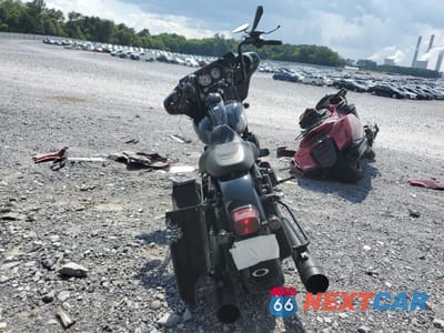 Czwarte zdjęcie samochodu z boku: 2008 HARLEY-DAVIDSON FLHX VIN:1HD1KB4148Y663998 - miniatura