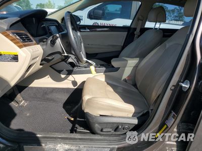 Zdjęcie 7 z 14 samochodu: 2016 HYUNDAI SONATA SPORT VIN:5NPE34AF3GH322989 - miniatura