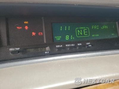 Zdjęcie 9 z 12 samochodu: 2000 TOYOTA AVALON XLS VIN:4T1BF28B4YU108811 - miniatura