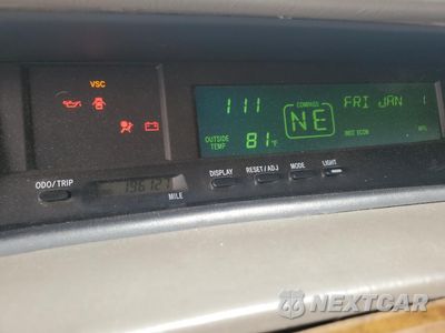 Zdjęcie 9 z 14 samochodu: 2000 TOYOTA AVALON XL VIN:4T1BF28B4YU108811 - miniatura