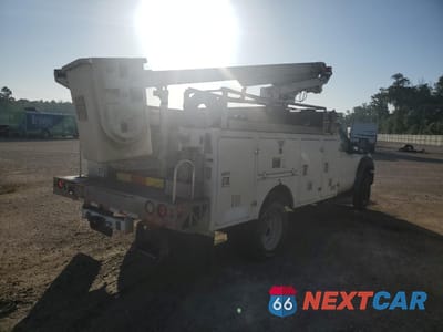 Czwarte zdjęcie samochodu z boku: 2012 FORD F450 SUPER DUTY VIN:1FDUF4GY2CEB87764 - miniatura