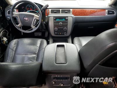 Zdjęcie 8 z 13 samochodu: 2014 GMC YUKON SLE VIN:1GKS1AE04ER166548 - miniatura