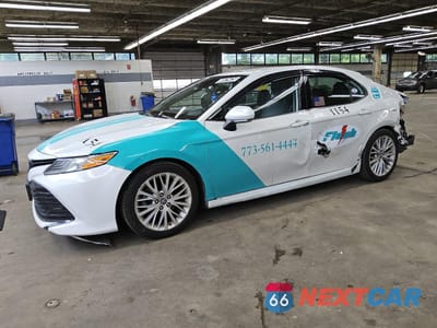 2019 TOYOTA CAMRY HYBRID 4T1B21HK8KU519335 - główne zdjęcie licytacji z USA - miniatura