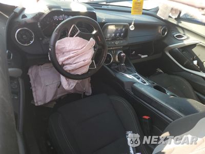 Zdjęcie 8 z 14 samochodu: 2019 CHEVROLET CAMARO SS VIN:1G1FE1R7XK0118182 - miniatura