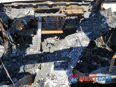 Zdjęcie 8 z 11 samochodu: 2025 TOYOTA CAMRY XLE VIN:4T1DAACK0SU558844 - miniatura