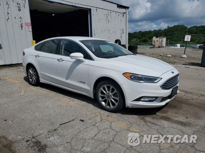 Czwarte zdjęcie samochodu z boku: 2017 FORD FUSION SE HYBRID VIN:3FA6P0LU8HR409059 - miniatura