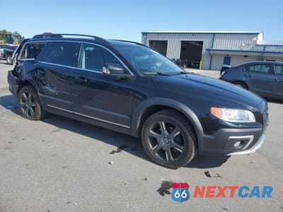 Czwarte zdjęcie samochodu z boku: 2015 VOLVO XC70 T6 PLATINUM VIN:YV4902NM0F1223461 - miniatura