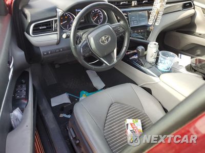 Zdjęcie 8 z 14 samochodu: 2018 TOYOTA CAMRY L VIN:4T1B11HK0JU660272 - miniatura