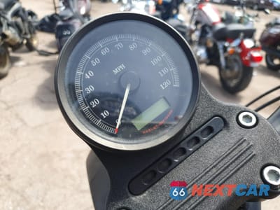 Zdjęcie 7 z 9 samochodu: 2010 HARLEY-DAVIDSON XL883 N VIN:1HD4LE217AC431753 - miniatura