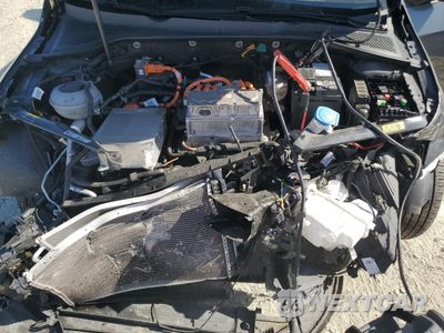 Zdjęcie 11 z 13 samochodu: 2019 VOLKSWAGEN E-GOLF SE VIN:WVWKR7AU8KW903263 - miniatura