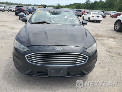 Piąte zdjęcie samochodu w środku: 2019 FORD FUSION SE VIN:3FA6P0LUXKR125472 - miniatura