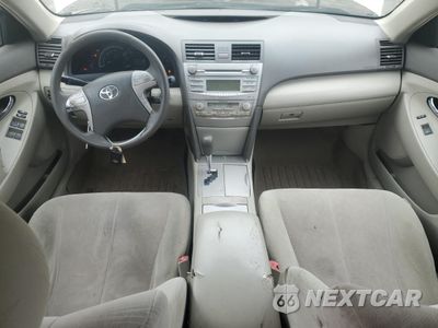 Zdjęcie 8 z 12 samochodu: 2011 TOYOTA CAMRY HYBRID VIN:4T1BB3EKXBU141468 - miniatura