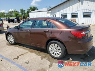 Drugie zdjęcie samochodu z przodu: 2013 CHRYSLER 200 LX VIN:1C3CCBAB1DN560364 - miniatura