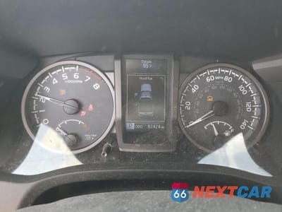 Zdjęcie 9 z 12 samochodu: 2016 TOYOTA TACOMA ACCESS CAB VIN:5TFSZ5AN0GX040456 - miniatura