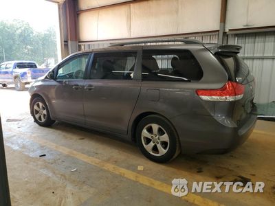Drugie zdjęcie samochodu z przodu: 2012 TOYOTA SIENNA LE VIN:5TDKK3DC0CS279203 - miniatura