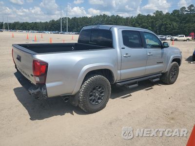 Trzecie zdjęcie samochodu z tyłu: 2022 TOYOTA TACOMA DOUBLE CAB VIN:3TMAZ5CN4NM191862 - miniatura