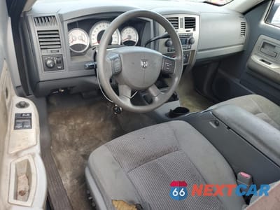 Zdjęcie 8 z 12 samochodu: 2007 DODGE DAKOTA SLT VIN:1D7HE42K57S123257 - miniatura