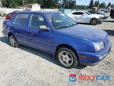 Czwarte zdjęcie samochodu z boku: 1998 VOLKSWAGEN JETTA TDI VIN:3VWRF81H0WM262841 - miniatura