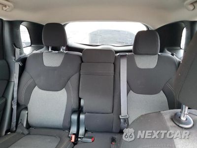 Zdjęcie 10 z 13 samochodu: 2018 JEEP CHEROKEE LATITUDE VIN:1C4PJMCB7JD608723 - miniatura