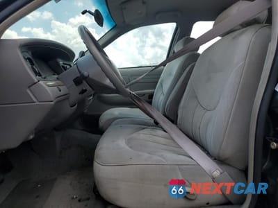 Zdjęcie 7 z 12 samochodu: 1998 FORD CROWN VICTORIA VIN:2FAFP73W5WX175634 - miniatura