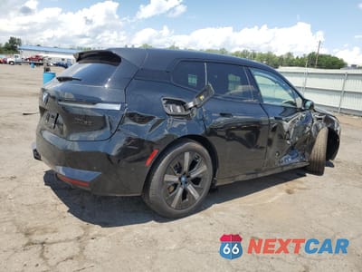 Trzecie zdjęcie samochodu z tyłu: 2025 BMW IX M60 VIN:WB533CF02SCU41073 - miniatura