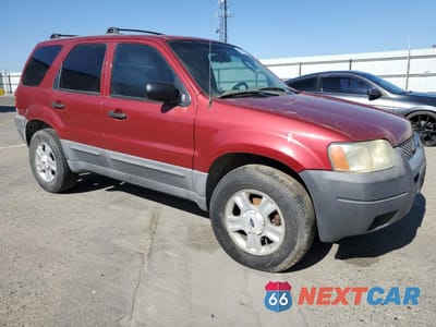 Czwarte zdjęcie samochodu z boku: 2004 FORD ESCAPE XLT VIN:1FMYU03104KA41942 - miniatura