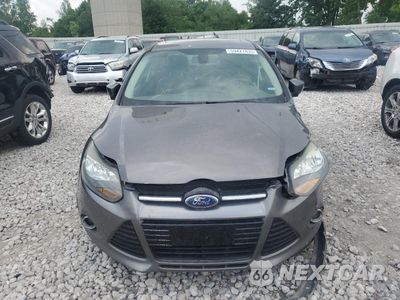 Piąte zdjęcie samochodu w środku: 2012 FORD FOCUS TITANIUM VIN:1FAHP3J2XCL289073 - miniatura