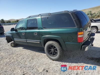 Drugie zdjęcie samochodu z przodu: 2001 CHEVROLET SUBURBAN K2500 VIN:3GNGK26G91G1Y4912 - miniatura