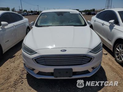 Piąte zdjęcie samochodu w środku: 2017 FORD FUSION SE HYBRID VIN:3FA6P0LU5HR409293 - miniatura