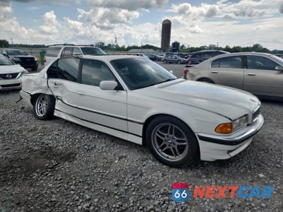 Czwarte zdjęcie samochodu z boku: 1998 BMW 740 IL VIN:WBAGJ8321WDM11140 - miniatura