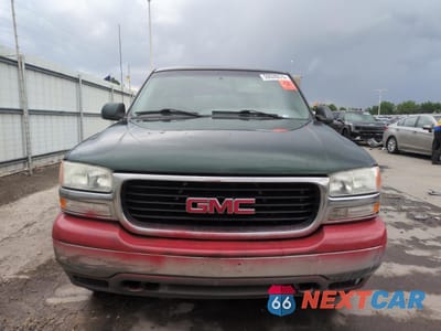 Piąte zdjęcie samochodu w środku: 2001 GMC YUKON XL K1500 VIN:3GKFK16T21G258677 - miniatura