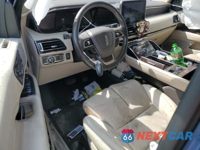 Zdjęcie 8 z 14 samochodu: 2020 LINCOLN NAVIGATOR L RESERVE VIN:5LMJJ3LTXLEL00590 - miniatura