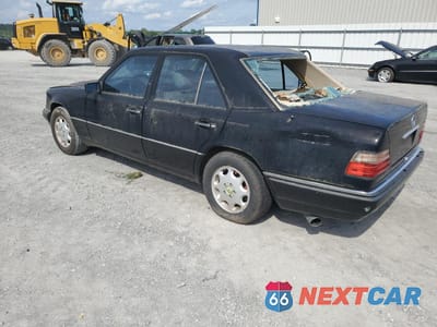 Drugie zdjęcie samochodu z przodu: 1994 MERCEDES-BENZ E 420 VIN:WDBEA34E0RC106131 - miniatura