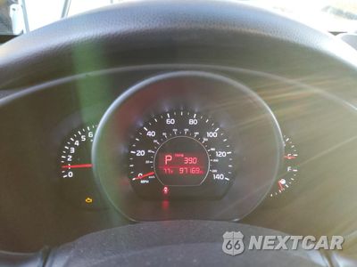 Zdjęcie 9 z 13 samochodu: 2019 KIA SOUL VIN:KNDJN2A20K7022303 - miniatura