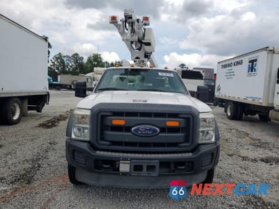 Piąte zdjęcie samochodu w środku: 2015 FORD F450 SUPER DUTY VIN:1FDUF4GY7FEC93406 - miniatura
