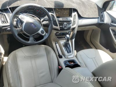 Zdjęcie 8 z 14 samochodu: 2012 FORD FOCUS SEL VIN:1FAHP3M21CL181128 - miniatura