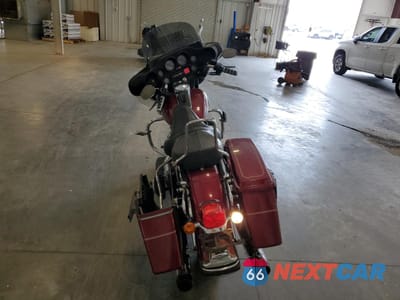 Czwarte zdjęcie samochodu z boku: 2004 HARLEY-DAVIDSON FLHTCUI VIN:1HD1FCW184Y633159 - miniatura