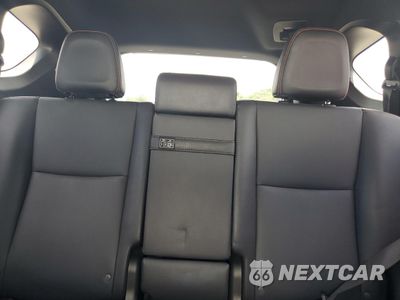 Zdjęcie 10 z 15 samochodu: 2018 TOYOTA RAV4 HV SE VIN:JTMJJREVXJD212926 - miniatura