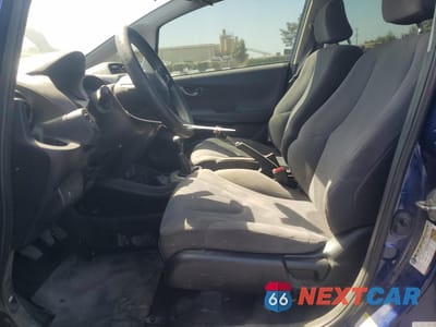 Zdjęcie 7 z 12 samochodu: 2011 HONDA FIT VIN:JHMGE8G36BC020879 - miniatura