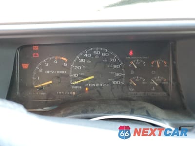 Zdjęcie 9 z 16 samochodu: 1995 CHEVROLET SUBURBAN C1500 VIN:3GNEC16K0SG117126 - miniatura