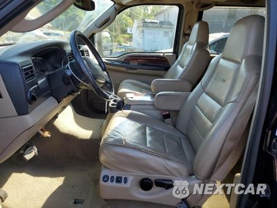 Zdjęcie 7 z 13 samochodu: 2005 FORD EXCURSION LIMITED VIN:1FMNU43S95EC42385 - miniatura