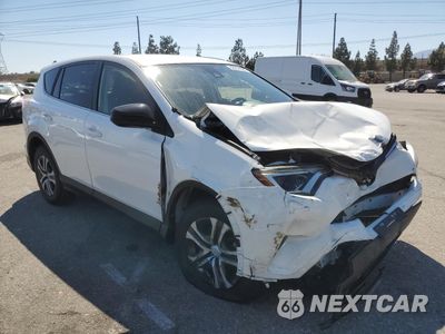 Czwarte zdjęcie samochodu z boku: 2018 TOYOTA RAV4 LE VIN:JTMZFREVXJJ153852 - miniatura