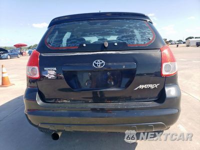 Zdjęcie 6 z 12 samochodu: 2004 TOYOTA COROLLA MATRIX XR VIN:2T1KR32E74C185295 - miniatura