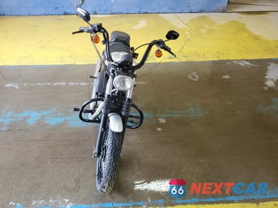 Piąte zdjęcie samochodu w środku: 2009 HARLEY-DAVIDSON XL1200 N VIN:1HD1CZ3119K430947 - miniatura