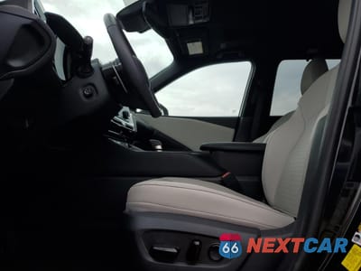 Zdjęcie 7 z 13 samochodu: 2024 LEXUS TX 350 BASE VIN:5TDAAAB64RS007925 - miniatura