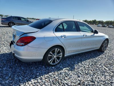 Trzecie zdjęcie samochodu z tyłu: 2018 MERCEDES-BENZ C 300 VIN:55SWF4JB5JU259505 - miniatura