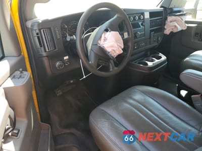 Zdjęcie 8 z 14 samochodu: 2021 GMC SAVANA CUTAWAY G3500 VIN:7GZ37TC74MN007127 - miniatura
